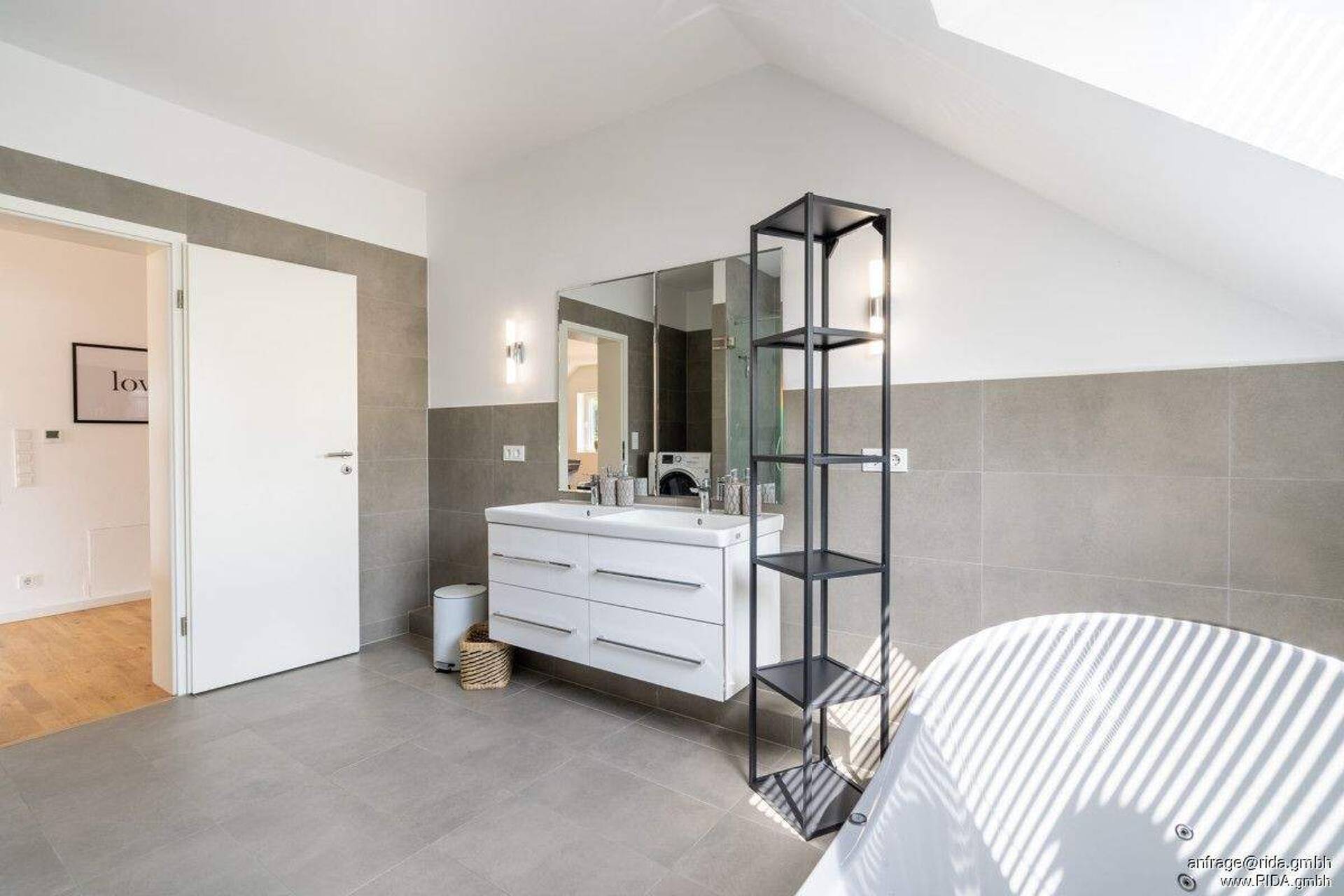Terrassenwohnung in 50999 Köln mit 136 m² kaufen