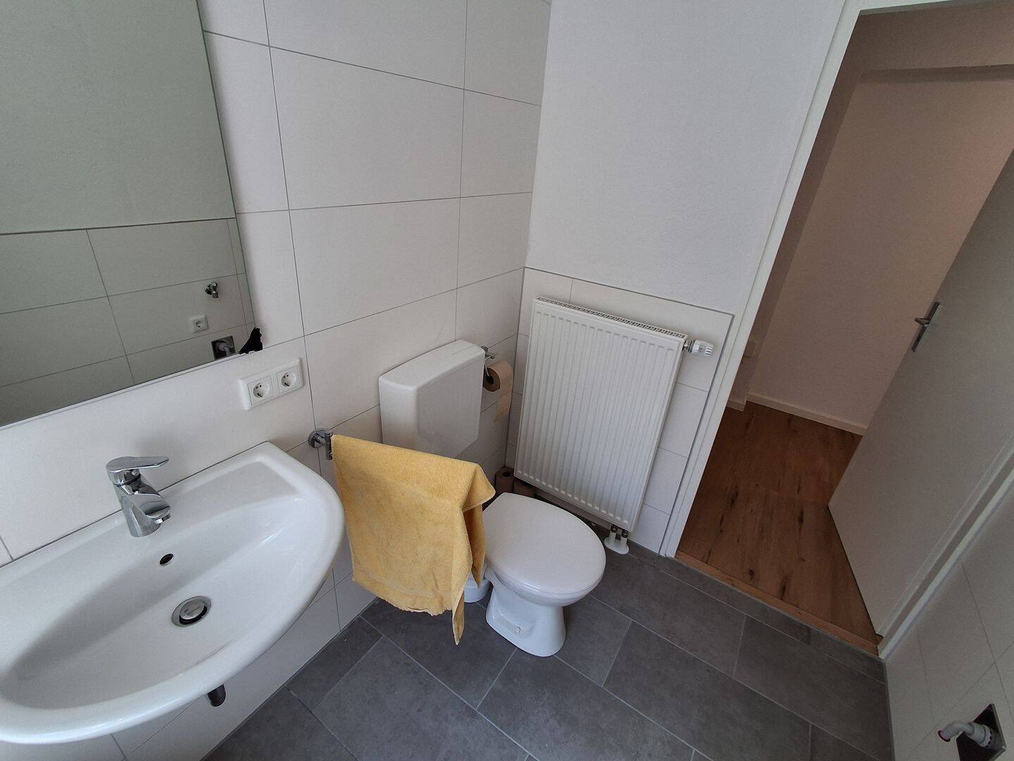 Helle und Feundliche 3-Zimmer-Wohnung im Hochparterre in der Kappengasse - Kernsaniert - Nähe Weißer Turm in Nürnberg – Nürnberg – Vorschaubild 9
