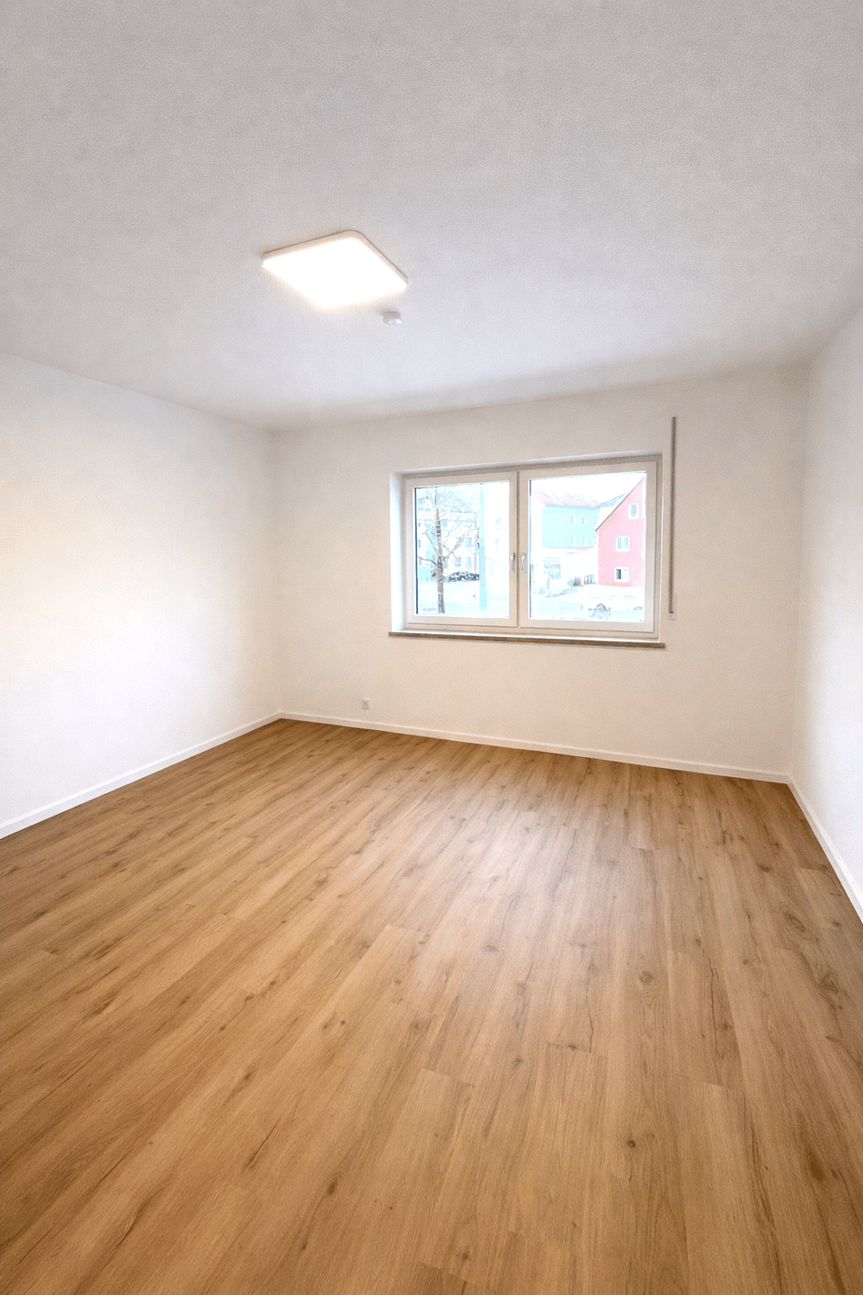 WG-Zimmer für Studenten & Angestellte – neu renoviert, ab sofort – Augsburg – Vorschaubild 6