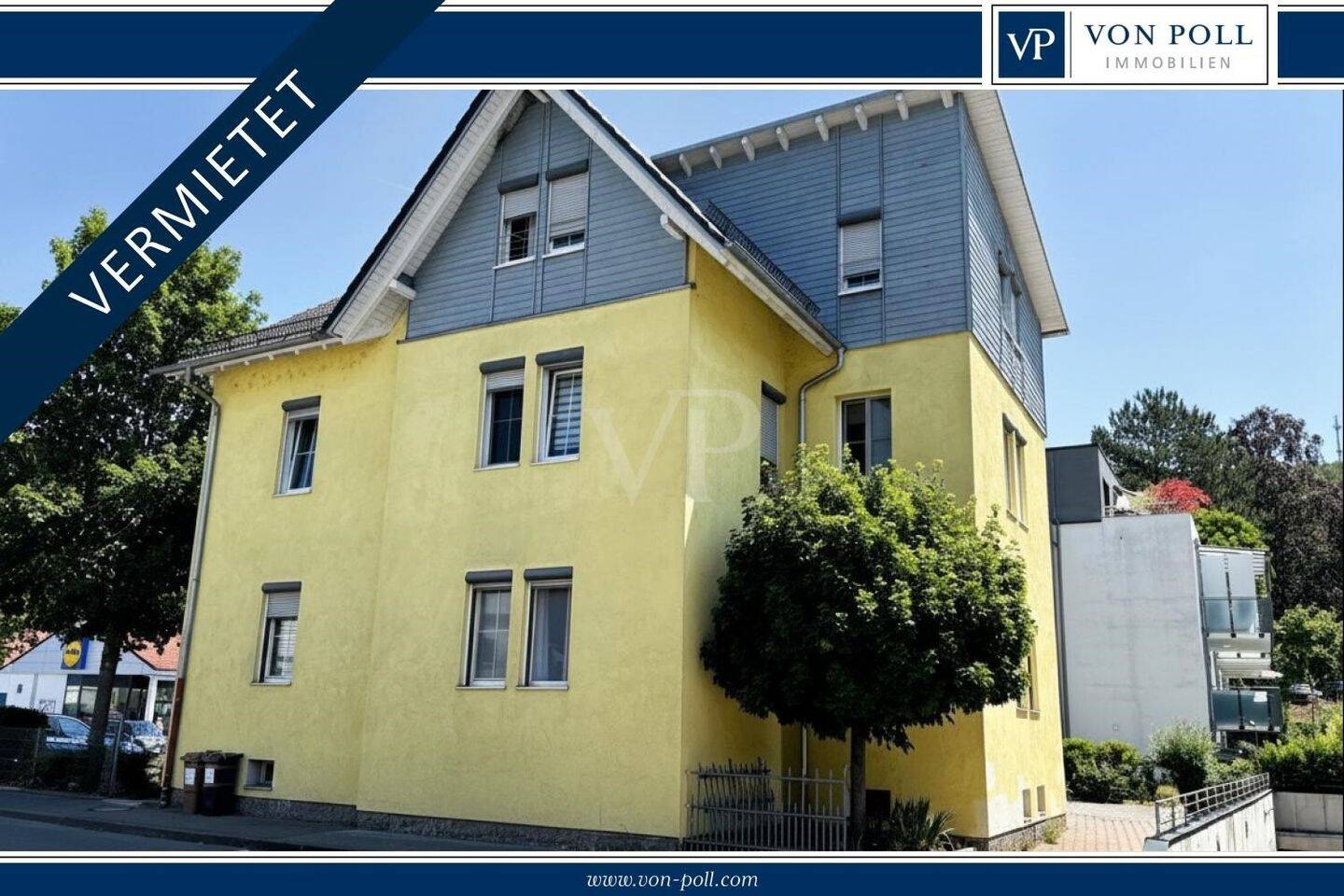 Zentrale Lage, 3 WE im Altbaustil mit hohen Räumen und moderner Außenansicht