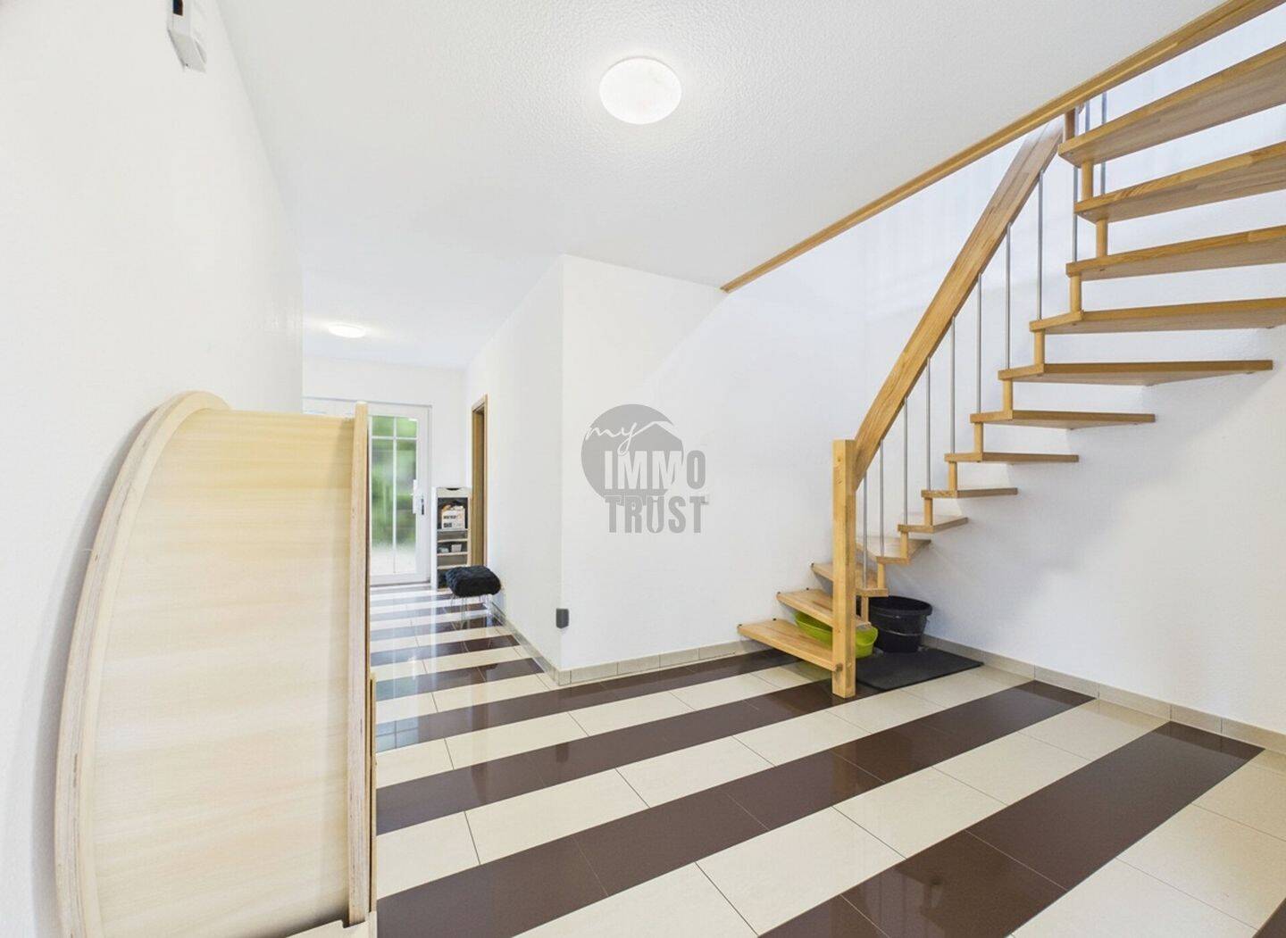 IHR NEUES ZUHAUSE MIT WÄRMEPUMPE - MODERN, GEMÜTLICH & FAMILIENFREUNDLICH – Dallgow-Döberitz – Vorschaubild 9