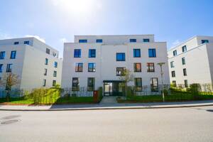 2,90 m Deckenhöhe & Südloggia | Exklusive Wohnung am Godewindpark – 23570 Lübeck – Vorschaubild 3