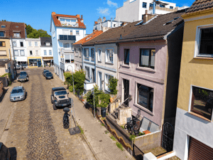 Urbanes Familienleben nähe Werdersee - Reihenhaus mit Terrasse & Wintergarten – 28201 Bremen – Vorschaubild 2