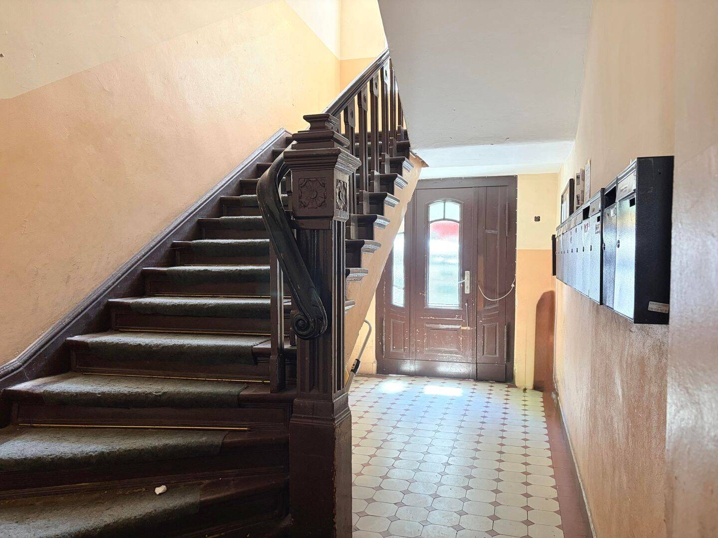 Altbaucharme im Weitlingkiez. Kernsanierter Klassiker mit Südwestbalkon – Berlin – Vorschaubild 8