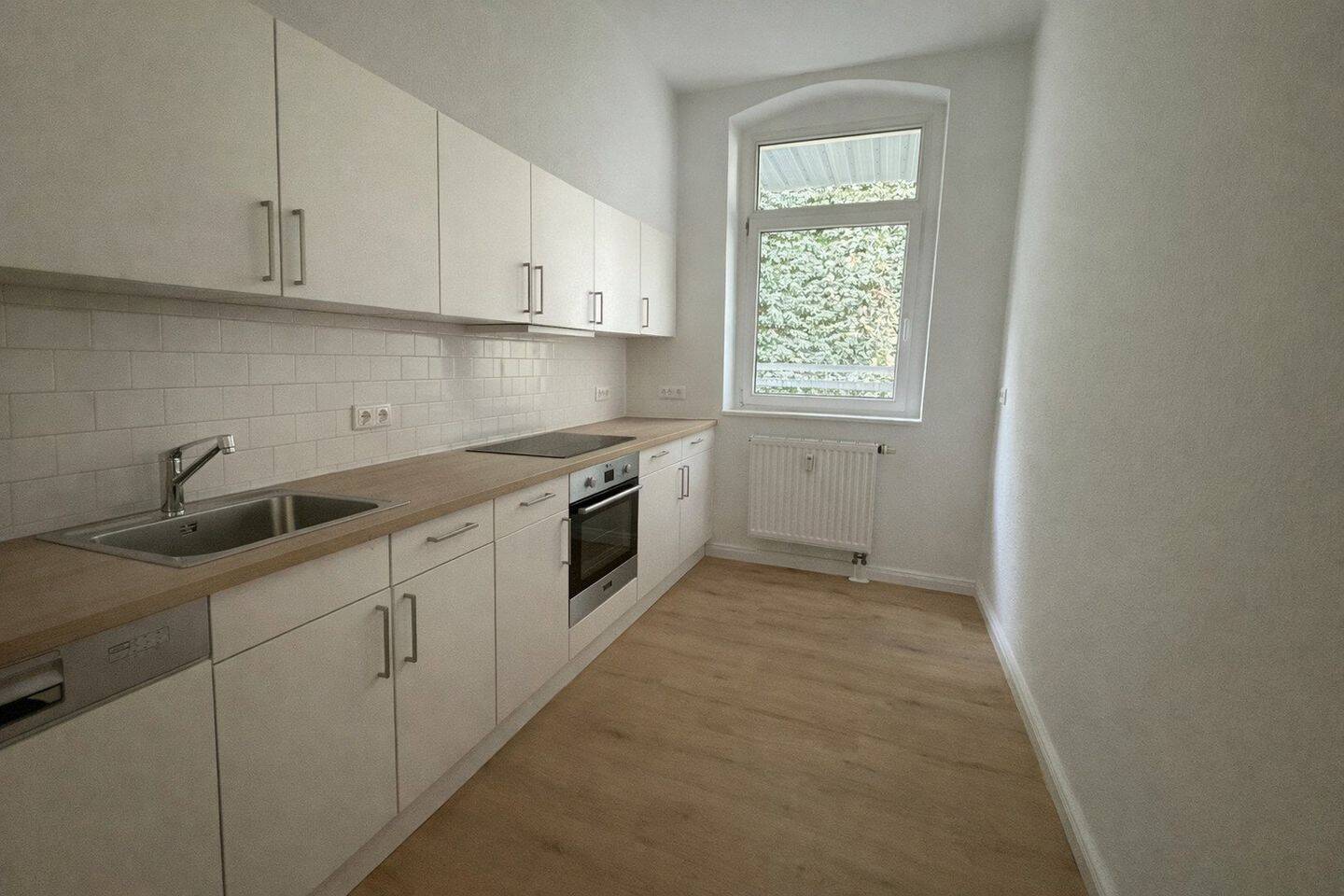 Großzügige 4-Zimmer-Wohnung mit Balkon in Magdeburg – Magdeburg – Vorschaubild 8