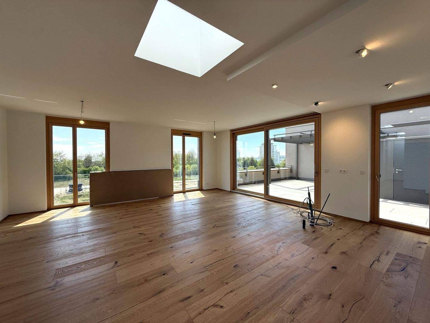Neubau 4,5 Zi.-Penthouse-Wohnung mit Dachterrasse - Ulm/Eselsberg – Ulm – Vorschaubild 3