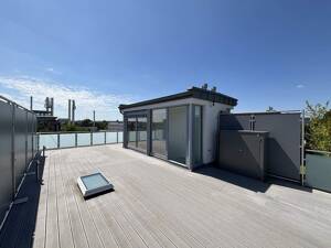 Stilvolle Penthaus-Wohnung mit traumhafter Dachterrasse und besonderem Charme in Fürth! – 90763 Fürth – Vorschaubild 2