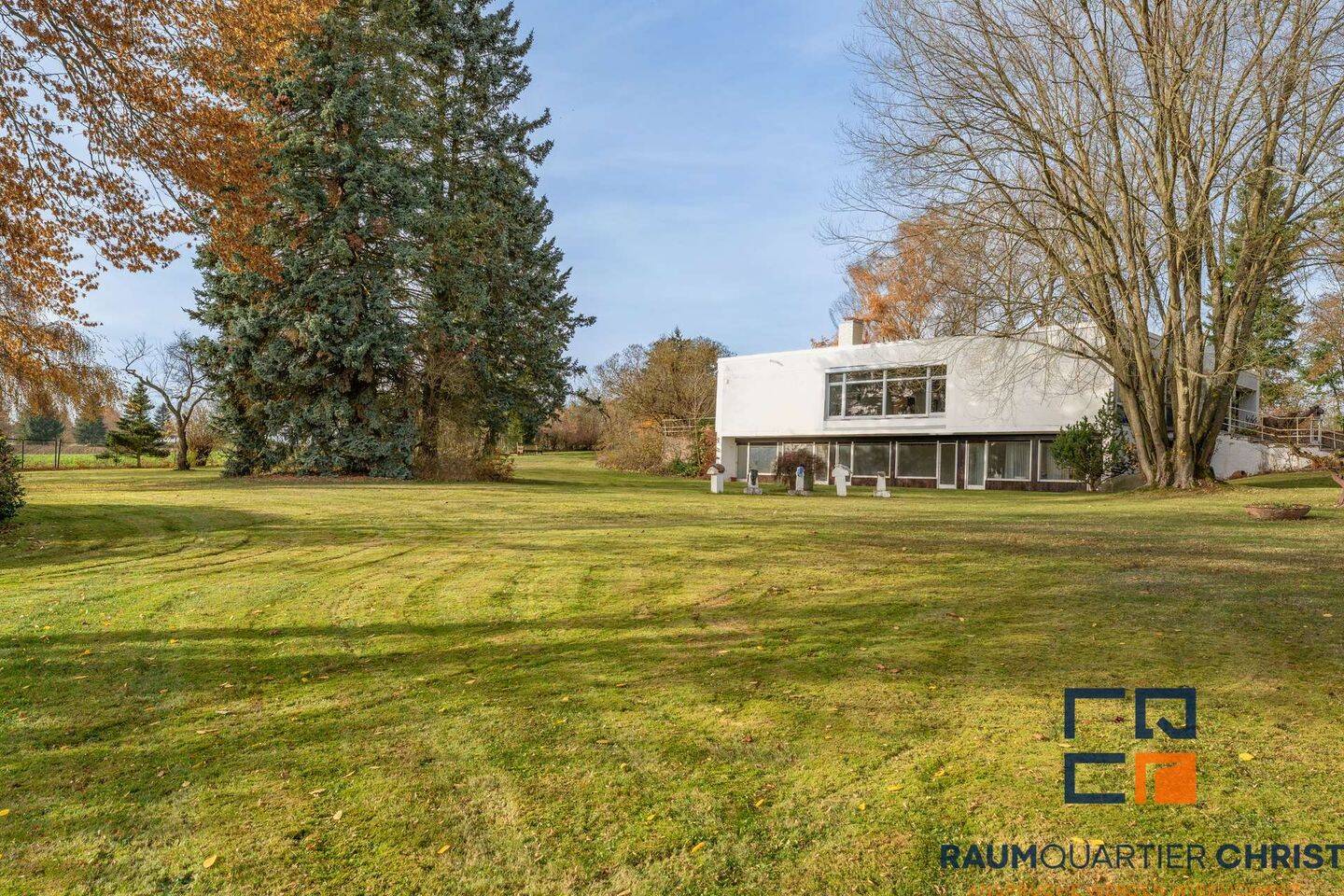 Villa in Alleinlage und traumhaftem Ausblick – Waldsassen – Vorschaubild 2