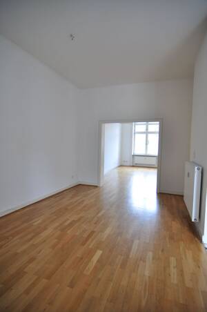 Schicke, individuelle 2,5-3 Zi. Whg. in begehrter City-Lage mit Balkon – 65185 Wiesbaden – Vorschaubild 7