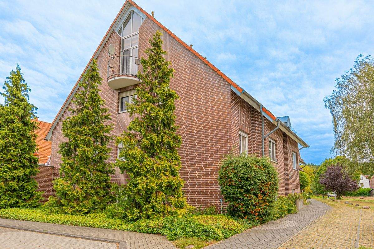 Sichere Investition MFH mit 8 vermieteten Wohneinheiten – Cottbus – Bild 1 von 9