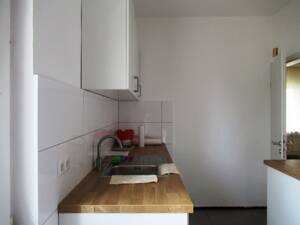 Ideales Wohnen m. EBK in ländl. Idylle: Gemütliche 2-Zi.-Single-Whg. im Erdgeschoss – 49757 Vrees – Vorschaubild 2