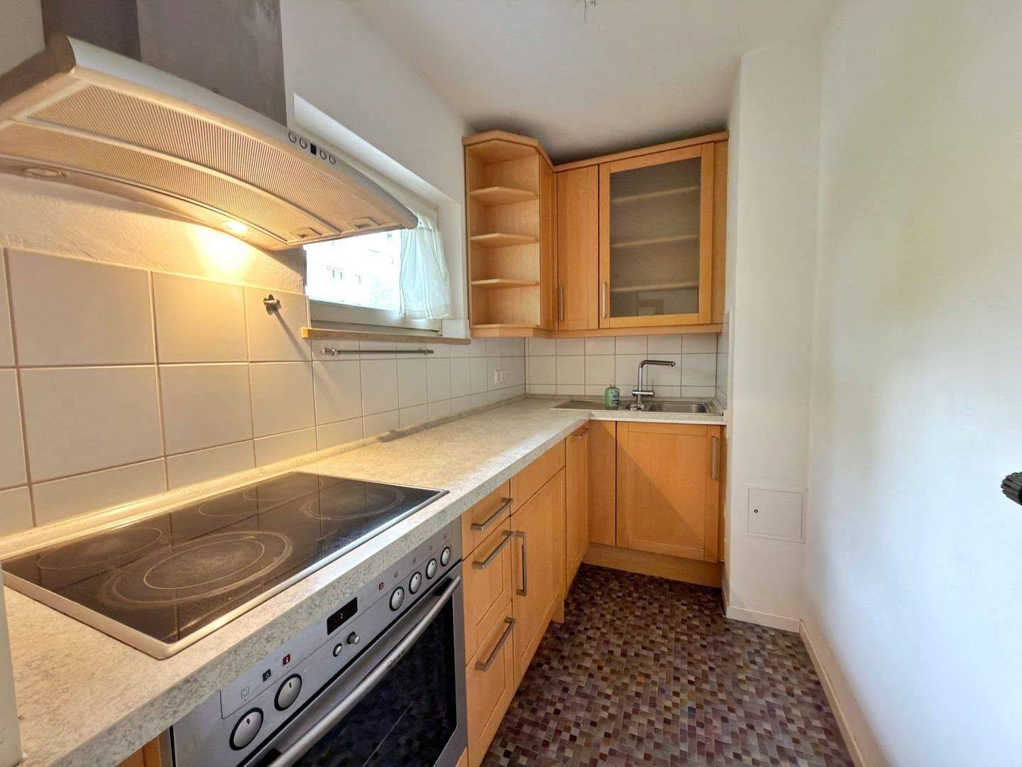 N-Mögeldorf - 3-Zi-Maisonettewohnung mit Duplex-Parker und Einbauküche ~ hoher Rücklagenanteil – Nürnberg – Vorschaubild 9