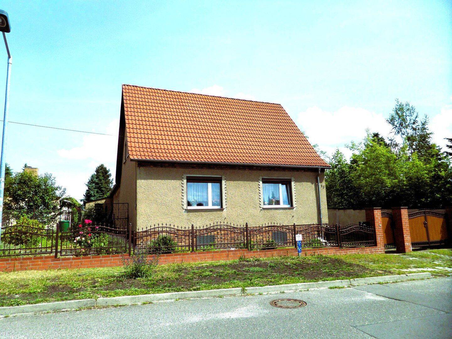 RESERVIERT: Seltenes Fundstück in Lauchhammer-Mitte | 1.120 m² – Lauchhammer – Vorschaubild 2