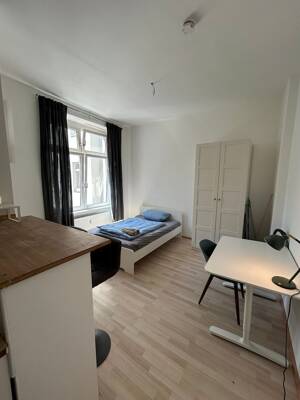 Schönes voll möbliertes Apartment am Tempelhofer Feld – 12049 Berlin – Vorschaubild 6