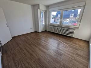 Schöne 3 Raumwohnung mit Balkon in gutem Wohnumfeld, Maßküche möglich. – 45886 Gelsenkirchen – Vorschaubild 2