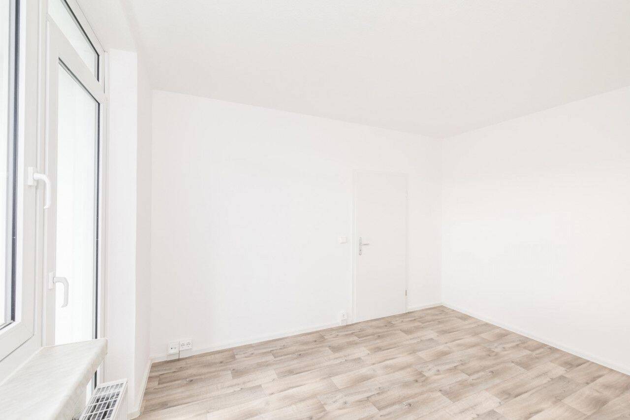 Modernes Bad / Balkon / Aufzug – Chemnitz – Vorschaubild 8