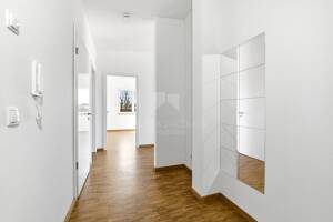 Bezugsfreie 3-Zimmer Terrassenwohnung in Hamburg-Jenfeld! – 22045 Hamburg – Vorschaubild 4