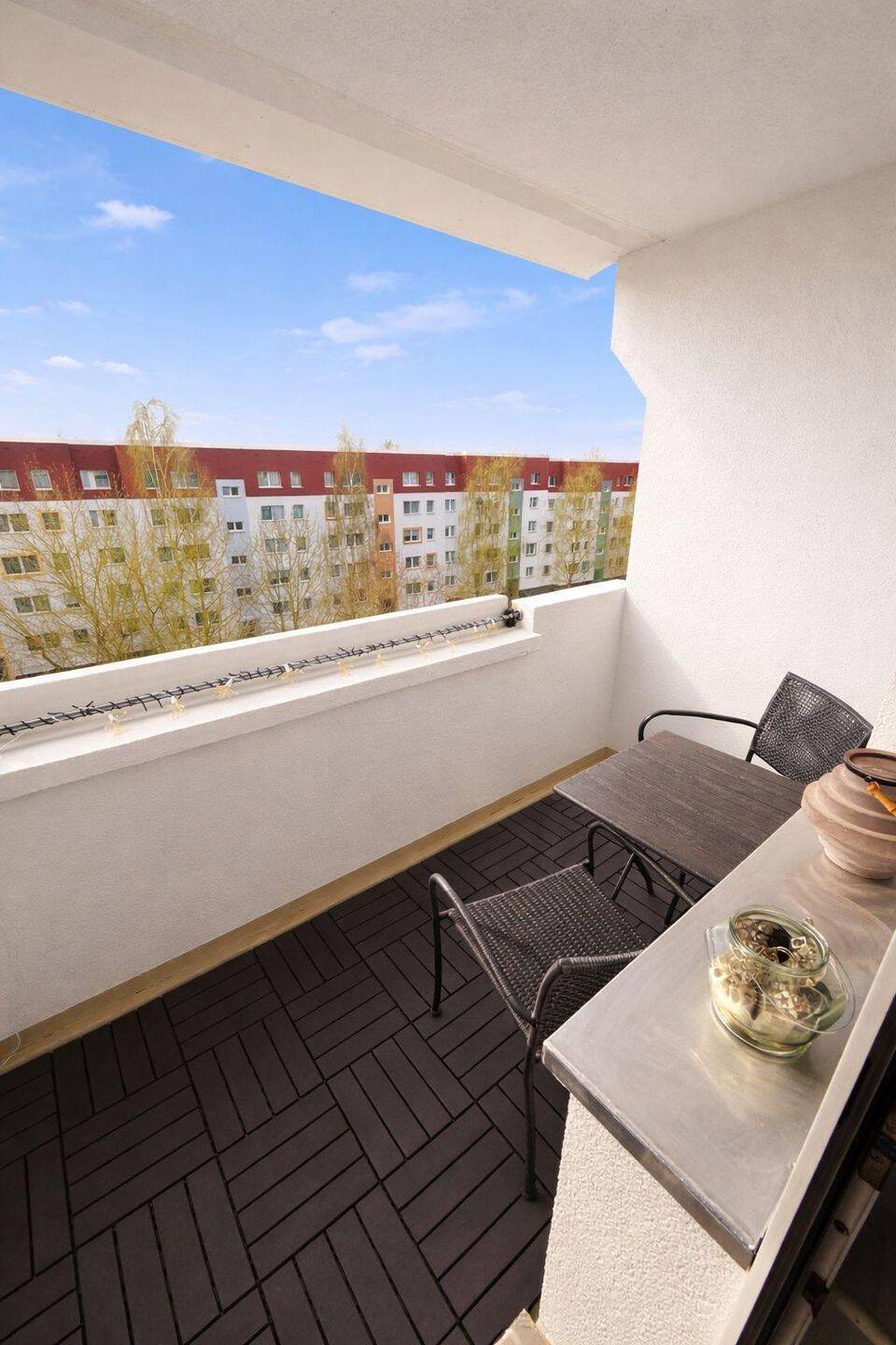 Großzügige 4-Zimmer-Wohnung mit Balkon in Neu-Hohenschönhausen – Berlin – Vorschaubild 2