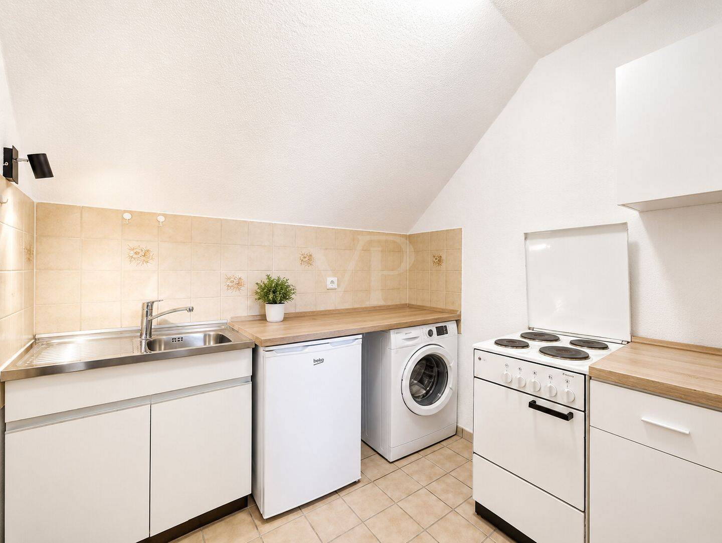 Freiwerdend: Vermietete 1-Zimmerwohnung in Toplage der Heidelberger Altstadt mit Stellplatz! – Heidelberg – Vorschaubild 4