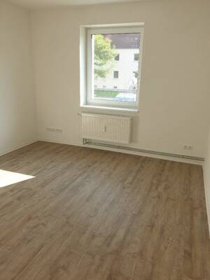 1 Zimmer. 1 Entscheidung. Richtige Adresse! – 14772 Brandenburg an der Havel – Vorschaubild 4