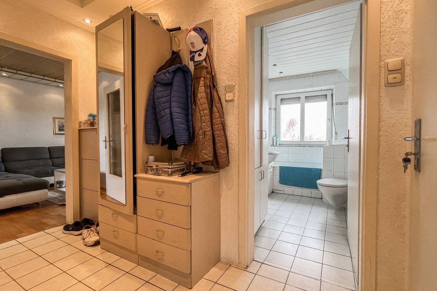 Investieren oder Selbstbezug: 3 Zi. Whg. mitten in Oberhausen inkl. extra Stellplatz – Augsburg – Vorschaubild 5