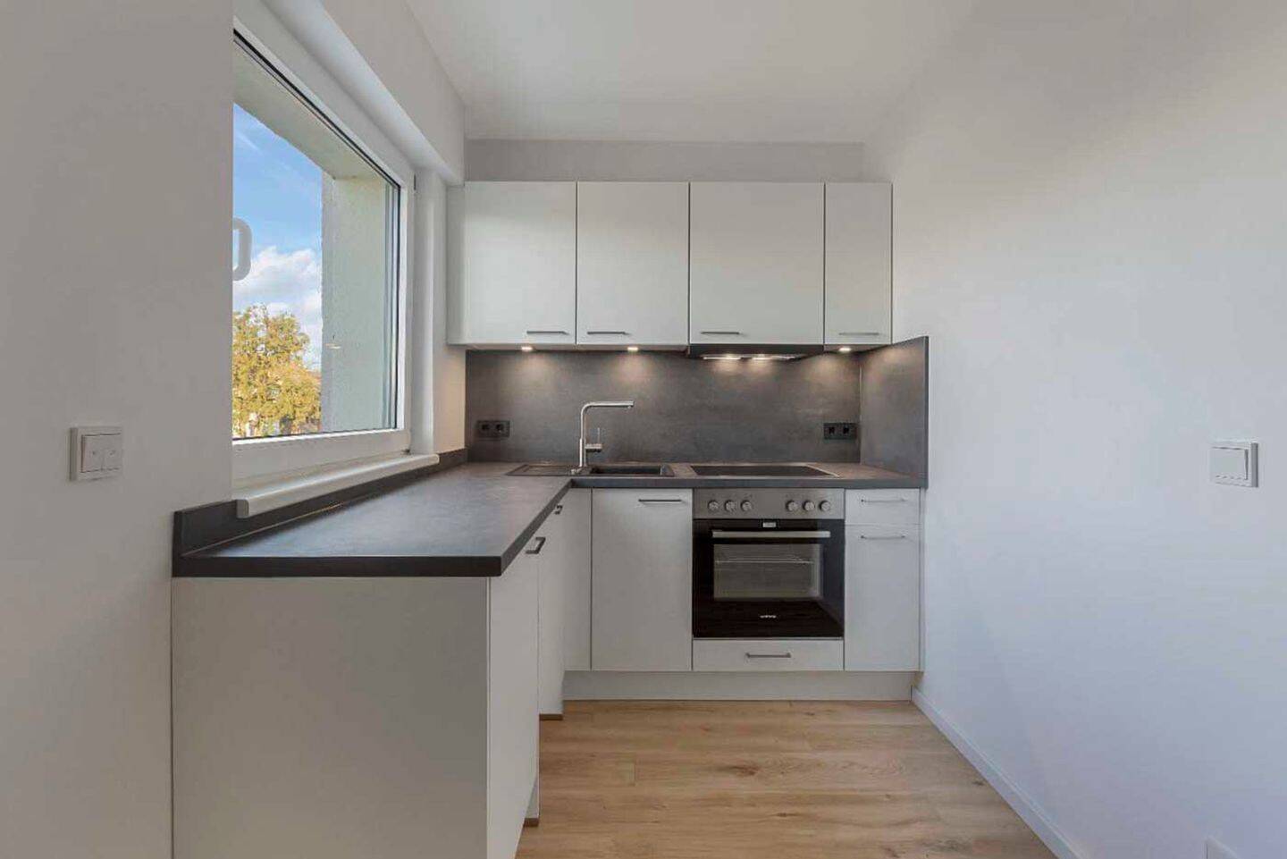 Erstbezug nach Sanierung: kompakte 1-Zimmer-Wohnung mit Balkon & Garage – Solingen – Vorschaubild 5