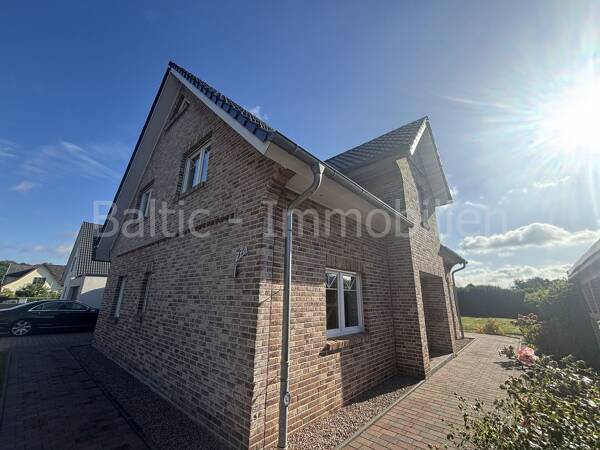 Einfamilienhaus in 23560 Lübeck mit 153,9 m² kaufen