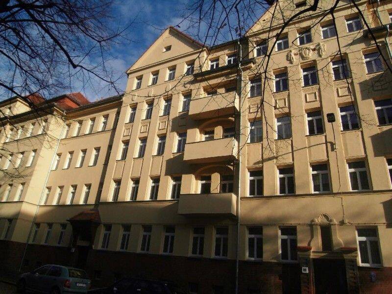 Schöne 2-Zimmer Wohnung mit Wohnküche