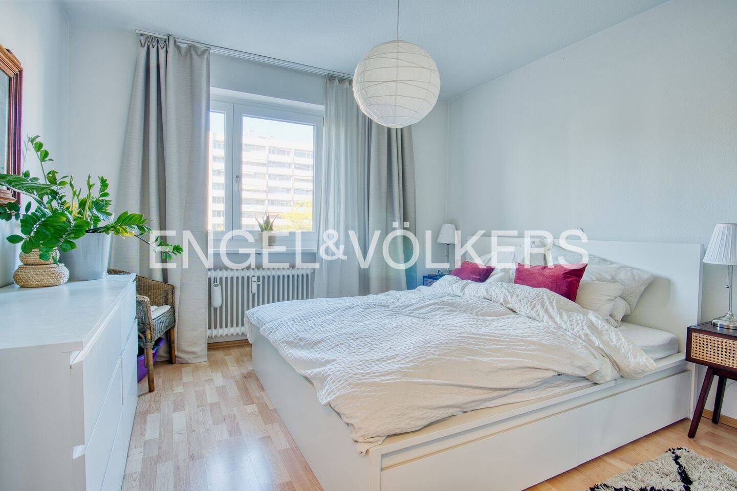 Sonnige 3-Zimmer-Wohnung mit Südbalkon im Herzen von St. Johannis in Nürnberg – Nürnberg – Vorschaubild 4