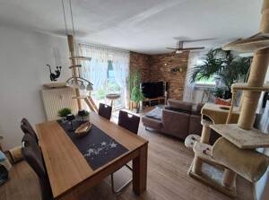 Wunderschöne Erdgeschosswohnung mit Sicht ins Grüne und Gartenanteil