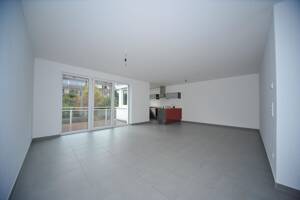 Exklusive 4-Zimmer +Energie Wohnung mit Fußbodenheiz/-kühlung und sehr geringen Energiekosten – 40627 Düsseldorf – Vorschaubild 8