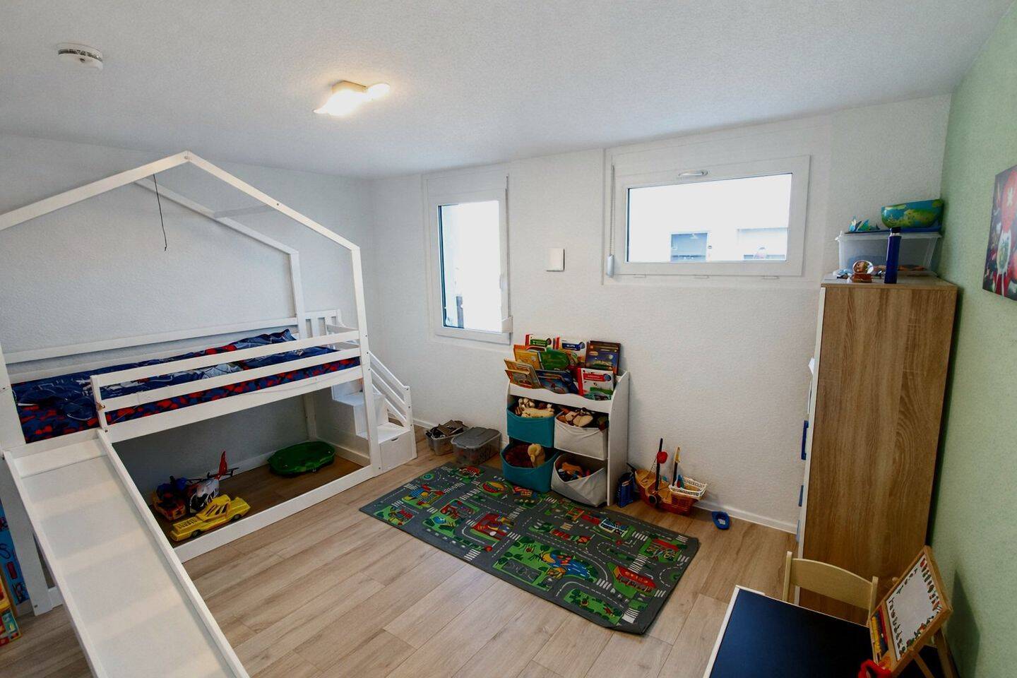 Ideal für Paare und kleine Familien - Neuwertiges Reihenendhaus in Asperg (BJ. 2023) – Asperg – Vorschaubild 8