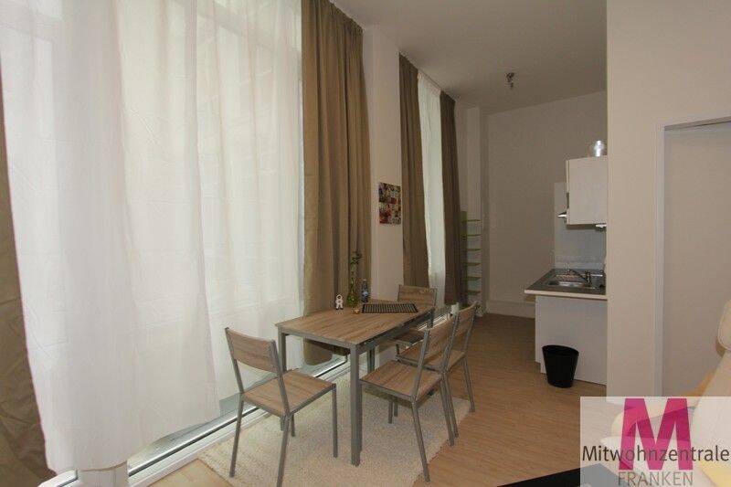 Modernes Business-Apartment im Herzen der Altstadt – Nürnberg – Vorschaubild 5