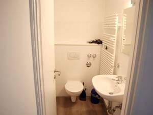 Ruhiges 1-Zimmer-Apartment in Milbertshofen zentral und doch im Grünen – 80807 München – Vorschaubild 7