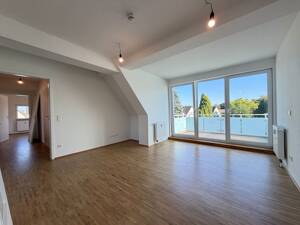 *Schöner Balkon*Charmante Dachgeschosswohnung in grüner Lage* – 45357 Essen – Vorschaubild 2