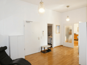 FÜ-City: Wohnen im Denkmal - Besonderes 3-4 Zi-Loft im 1.OG mit Balkon und Aufzug – 90762 Fürth – Vorschaubild 3