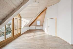 Renovierte 2-Zimmer-Wohnung mit Balkon und Garage in ruhiger Lage nahe Hauptbahnhof – 85051 Ingolstadt – Vorschaubild 5