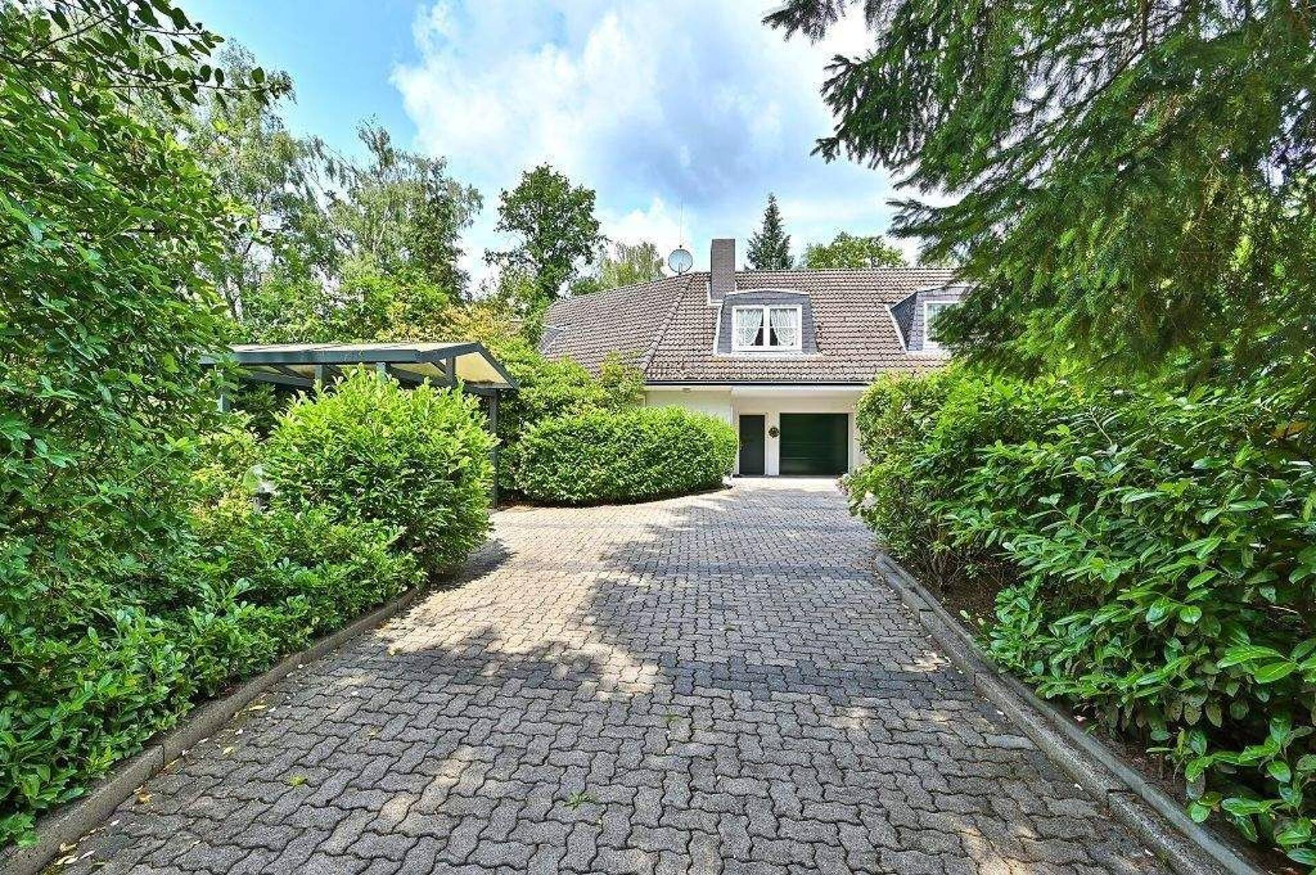 Haus in 22880 Wedel mit 150 m² kaufen