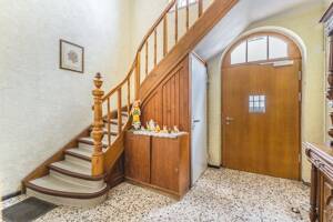 - Villa Victoria - Teilweise bezugsfreies Mehrfamilienhaus mit großzügiger Lagerfläche in bester Südviertellage – 52064 Aachen – Vorschaubild 3