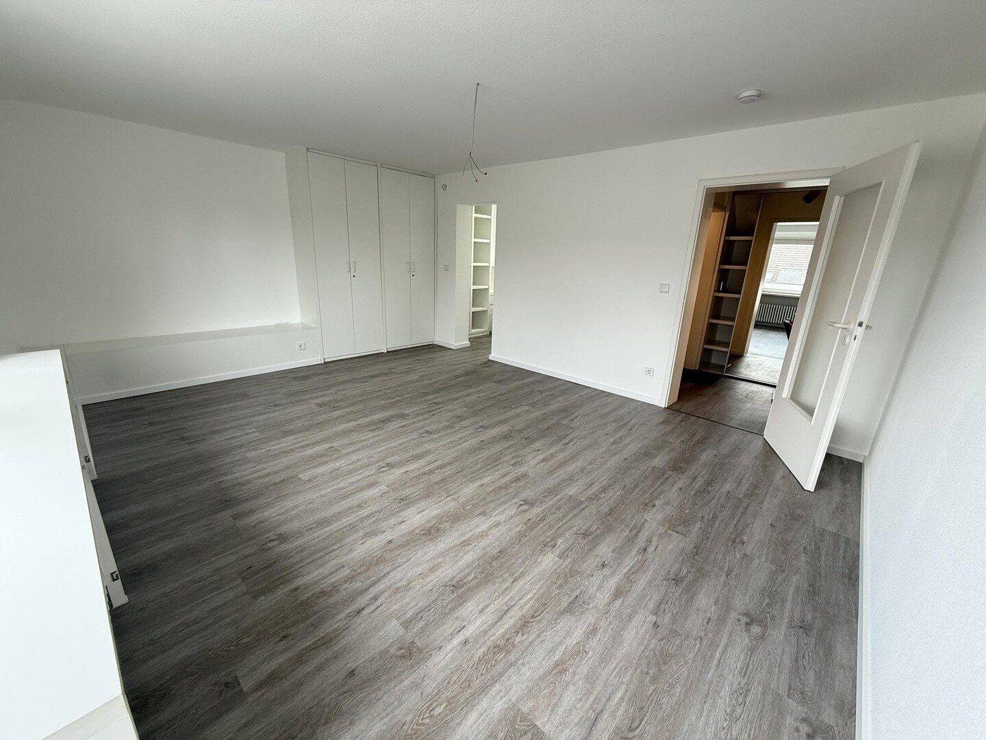 2-Zimmer-Wohnung mit 2 Balkonen in Leverkusen-Schlebusch – Leverkusen – Vorschaubild 5