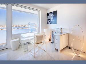 Möbliert: Designapartment mit Alpenblick und Pool – 81477 München – Vorschaubild 2