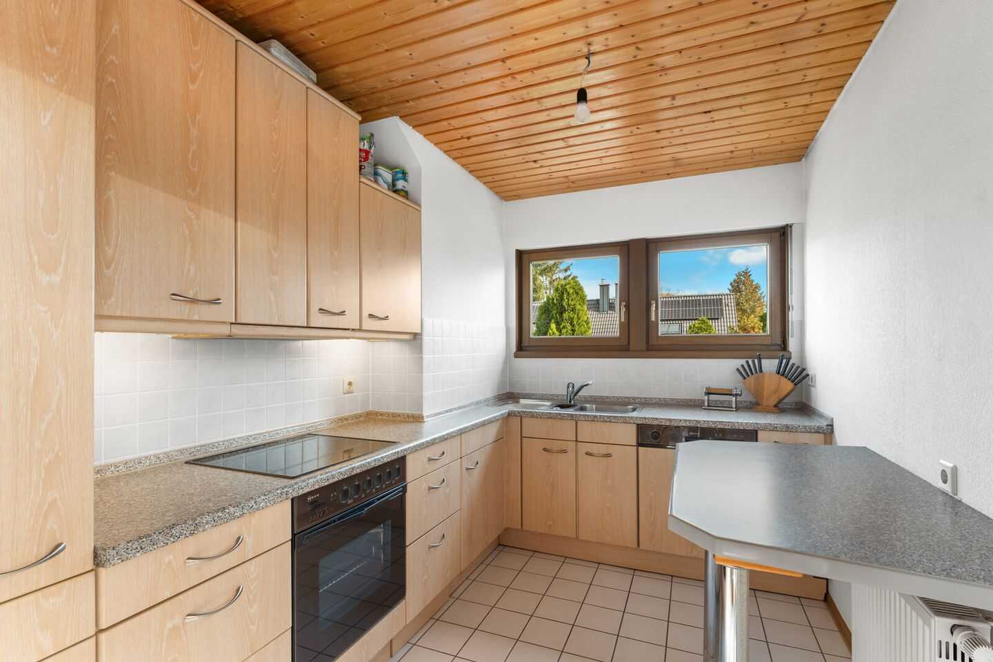 Lichtdurchflutete Wohnung im Obergeschoss mit Südbalkon und offenem Raumgefühl in Allach – München – Vorschaubild 4