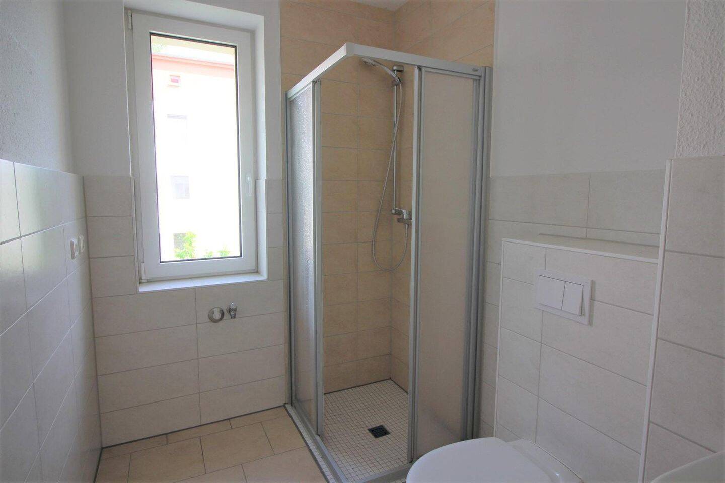 Hochwertige und Schöne 2-Raumwohnung in guter Lage – Magdeburg – Vorschaubild 3
