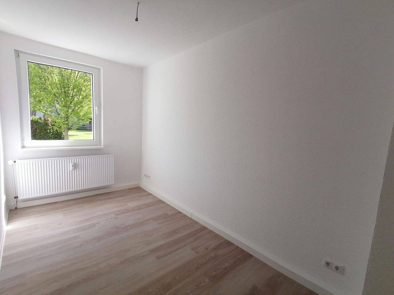2,5 Raum-Wohnung mit großem Balkon – Magdeburg – Vorschaubild 7