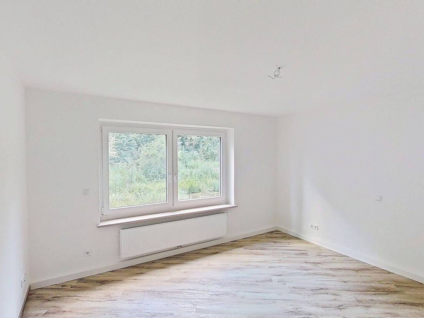 Moderne 3-Zimmer-Wohnung mit großem BALKON im staatlich anerkannten Naturerholungsort Lechbruck am See