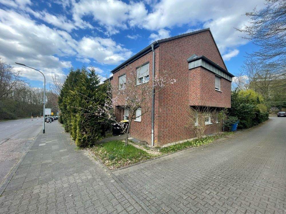Kapitalanlage mit Zukunft - Junge Einfamilienhäuser in Mönchengladbach – Mönchengladbach – Vorschaubild 2