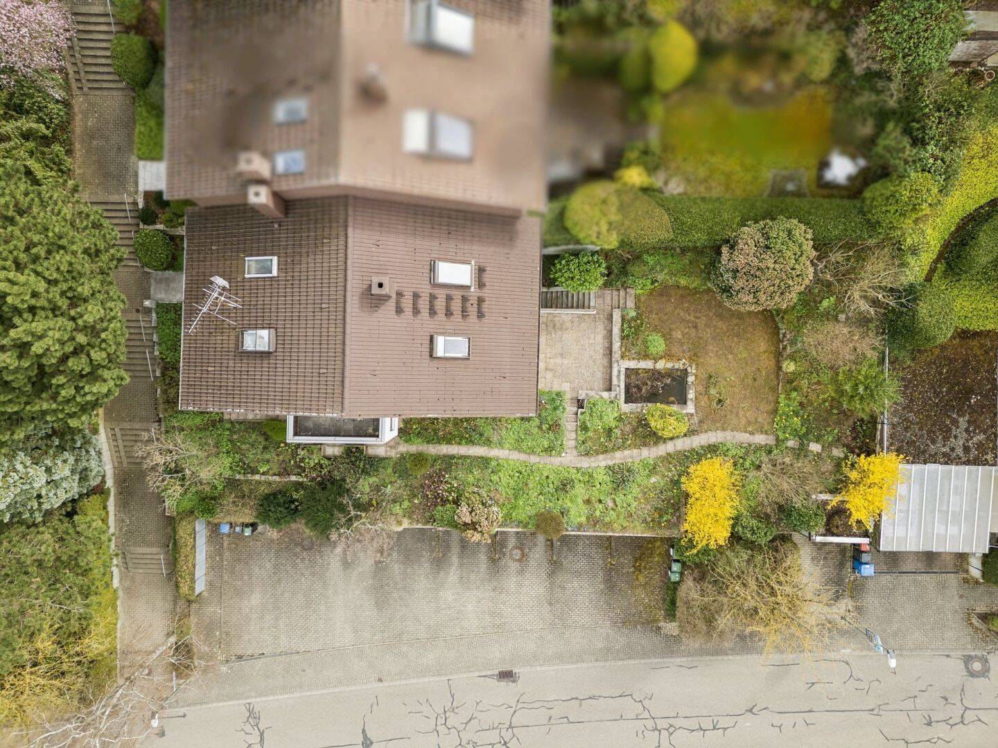 Charmantes Haus mit viel Platz für Ihre Familie - Wohnen mit Weitblick auf dem Geigersberg – Karlsruhe – Vorschaubild 2