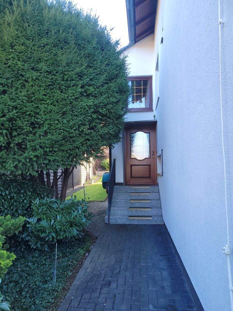 * EINZIEHEN + WOHLFÜHLEN * wertiges GENERATIONEN-EFH mit GARAGE, STELLPLATZ, GARTEN + vielen EXTRAS* – Nürnberg – Vorschaubild 6