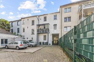 Großzügige kernsanierte Wohnung mit ca. 125 m², Balkon, Gartenanteil und Garage in ruhiger Lage – 45357 Essen – Vorschaubild 3