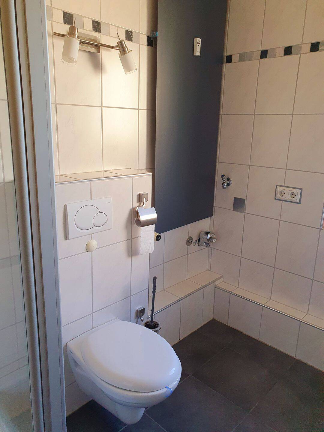2 Zimmer Wohnung in Saarbrücken Dudweiler mit Garage – Saarbrücken – Vorschaubild 4